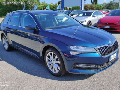 Skoda Superb Station Wagon 2.0 TDI EVO 200 CV SCR DSG Wagon 4x4 Executive (8)