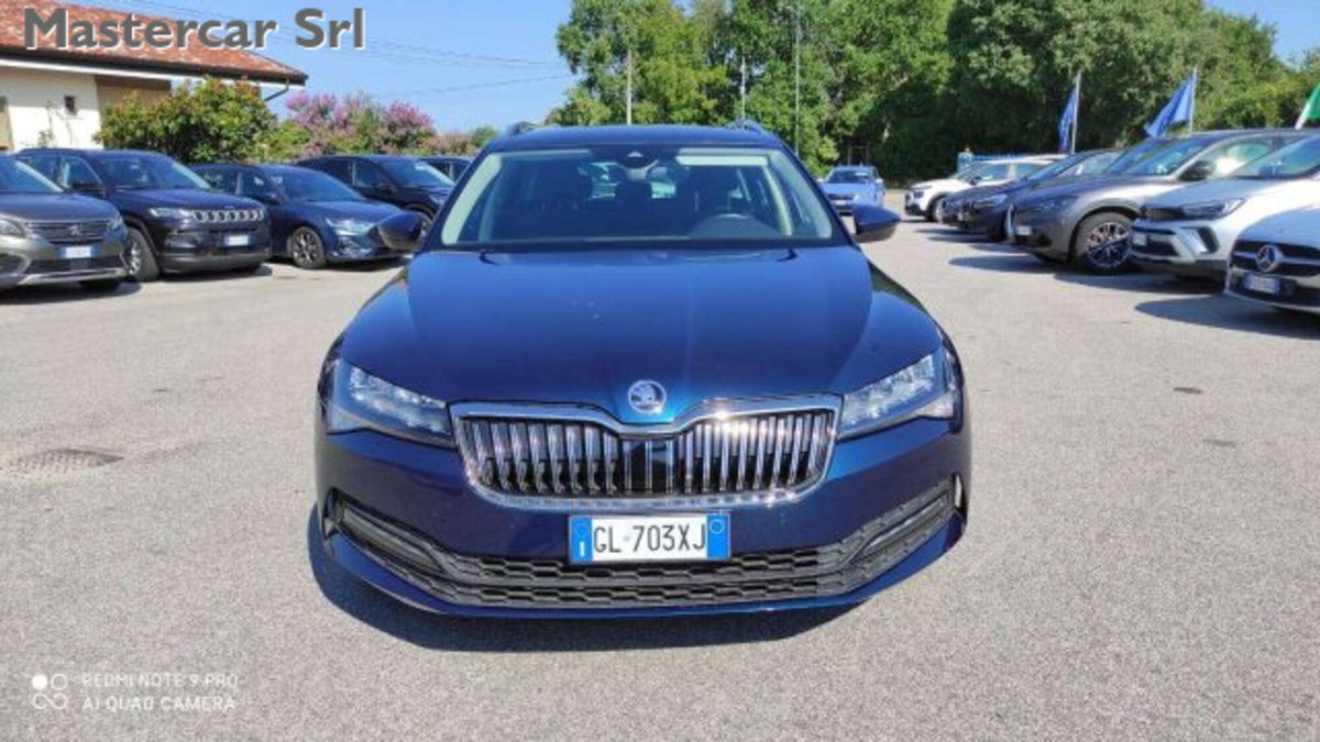Skoda Superb Station Wagon 2.0 TDI EVO 200 CV SCR DSG Wagon 4x4 Executive (9)