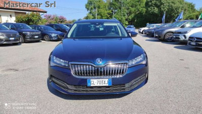 Skoda Superb Station Wagon 2.0 TDI EVO 200 CV SCR DSG Wagon 4x4 Executive (9)