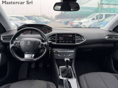 Peugeot 308 SW BlueHDi 100 S&S Business (14)