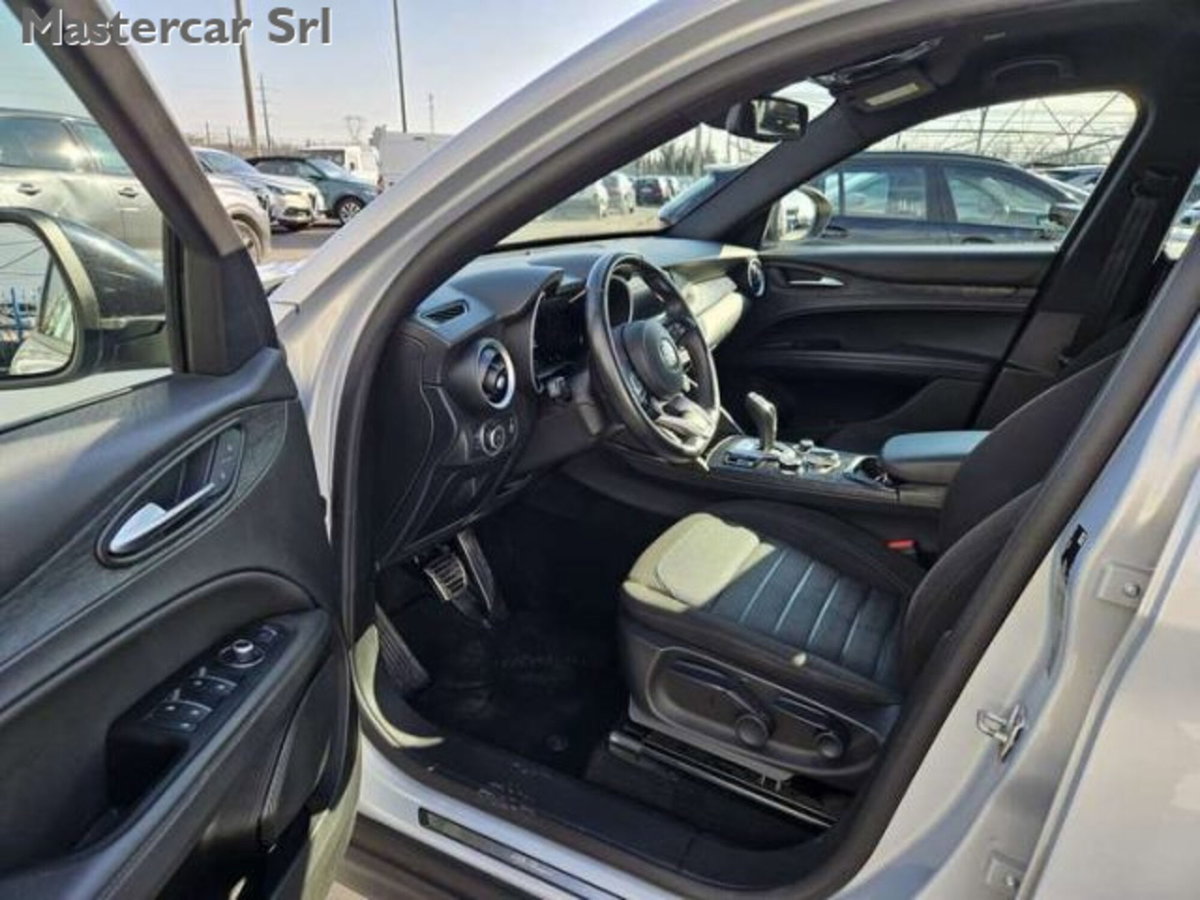 Alfa Romeo Stelvio Stelvio 2.2 Turbodiesel 210 CV AT8 Q4 Super (11)
