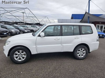 Mitsubishi Pajero 3.2 DI-D 16V aut. 5p. Instyle DPF (3)