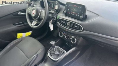 Fiat Tipo Station Wagon Tipo SW 1.0 t3 Cross 100cv (6)