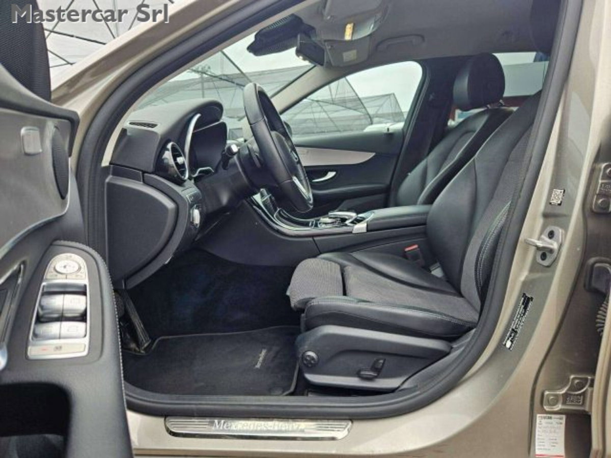 Mercedes-Benz Classe C Station Wagon 180 d Auto Premium (11)