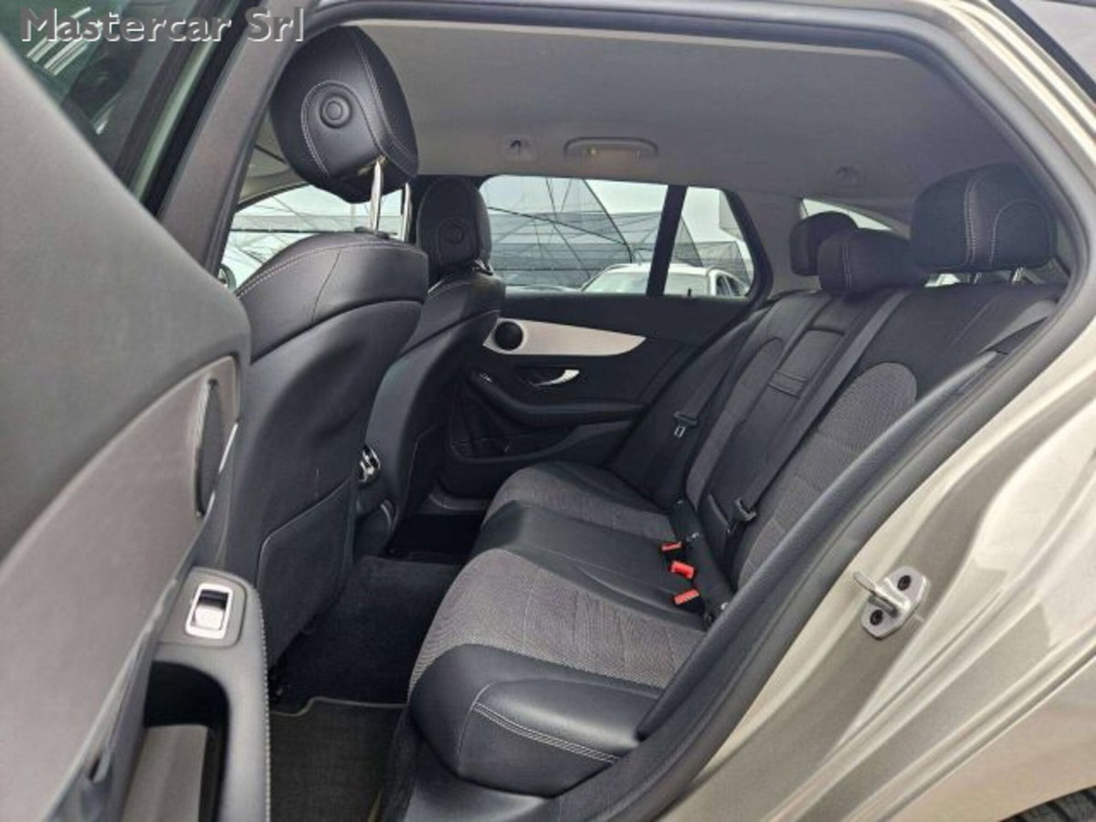 Mercedes-Benz Classe C Station Wagon 180 d Auto Premium (12)