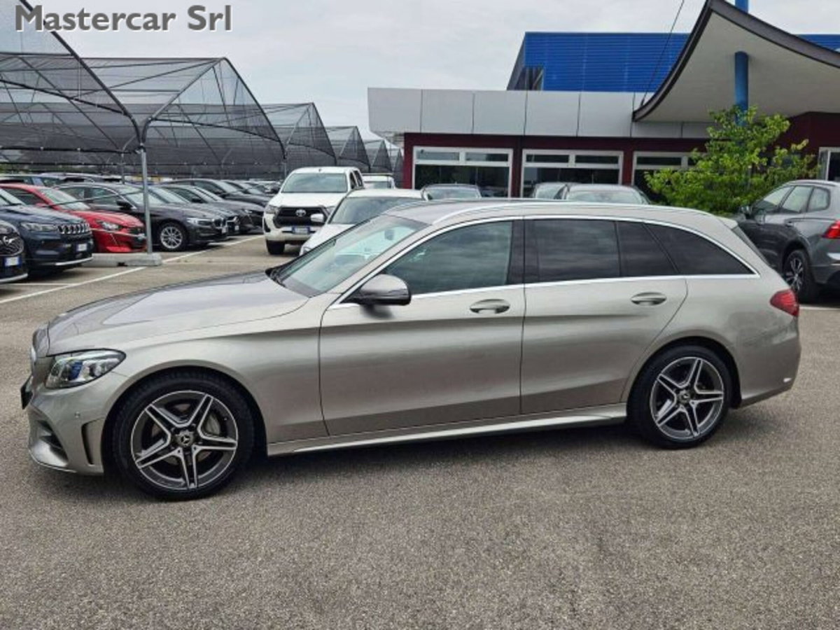 Mercedes-Benz Classe C Station Wagon 180 d Auto Premium (3)