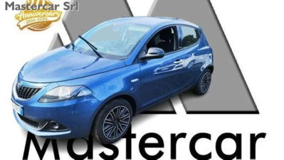Lancia Ypsilon 1.0 FireFly 5 porte S&S Hybrid Gold Plus usata