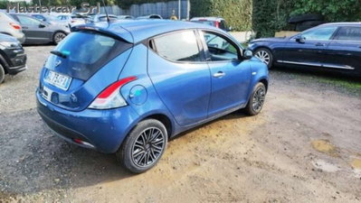 Lancia Ypsilon 1.0 FireFly 5 porte S&S Hybrid Gold Plus (4)