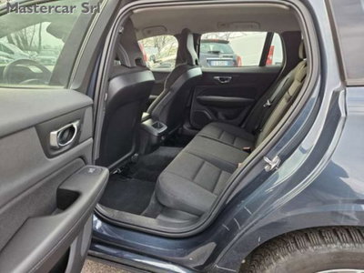 Volvo V60 2.0 b4 Core auto (11)