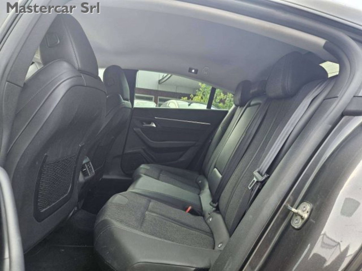 Peugeot 508 1.5 bluehdi Allure s&s 130cv eat8 (12)