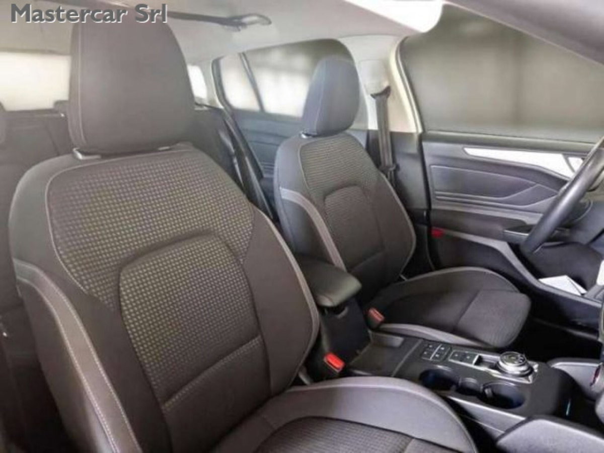 Ford Focus Station Wagon 1.5 EcoBlue 120 CV automatico SW Business Co-Pilot (10)