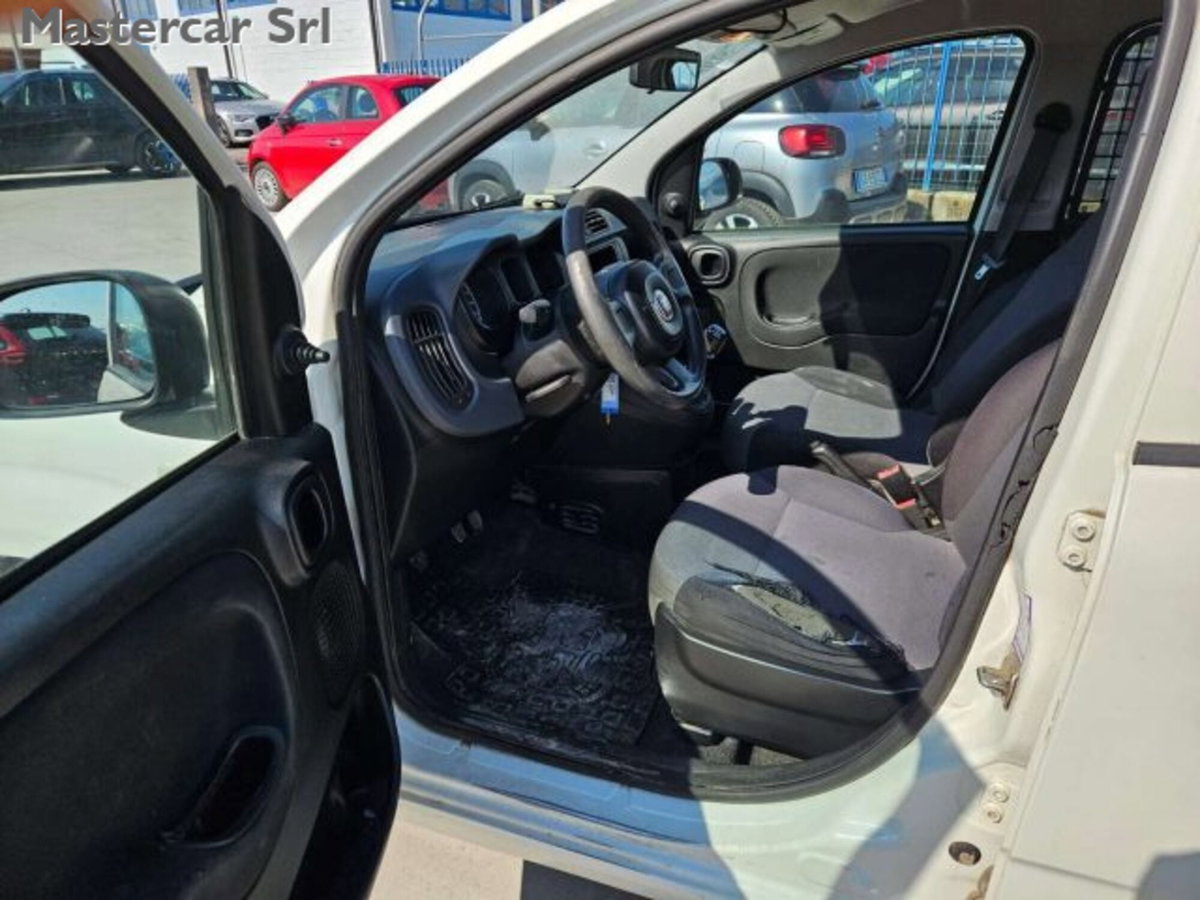 Fiat Panda 1.2 Pop Van 2 posti (10)