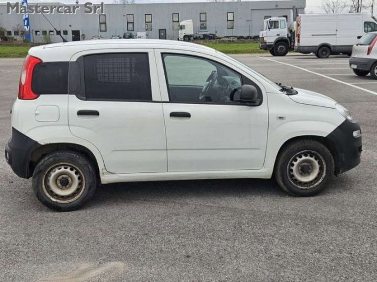 Fiat Panda 1.2 Pop Van 2 posti (7)