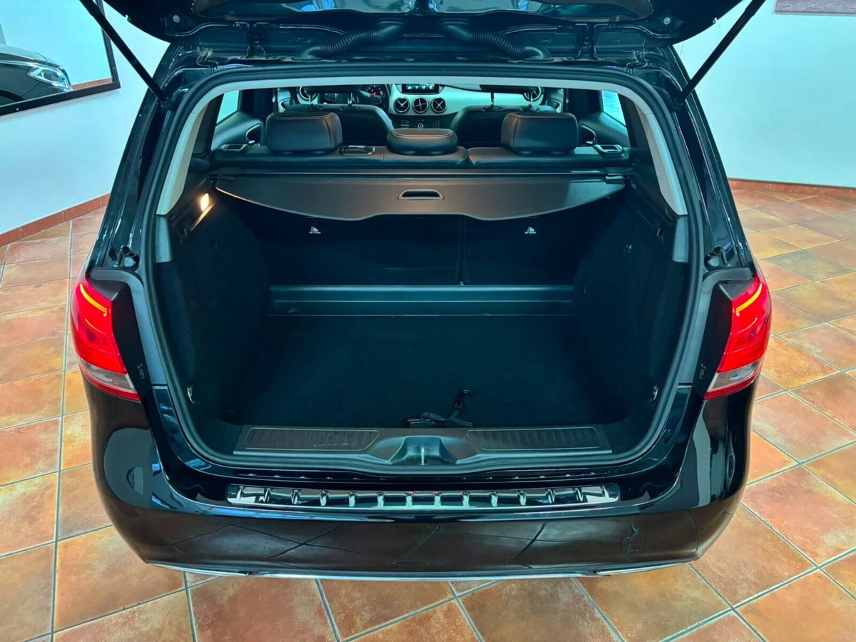 Mercedes-Benz Classe B 200 d Executive (16)