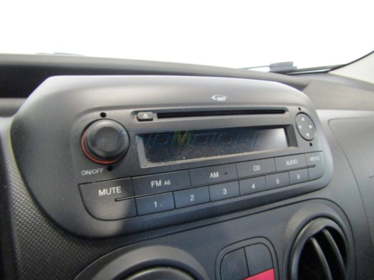 Fiat Qubo 1.4 8V 77 CV Easy (7)