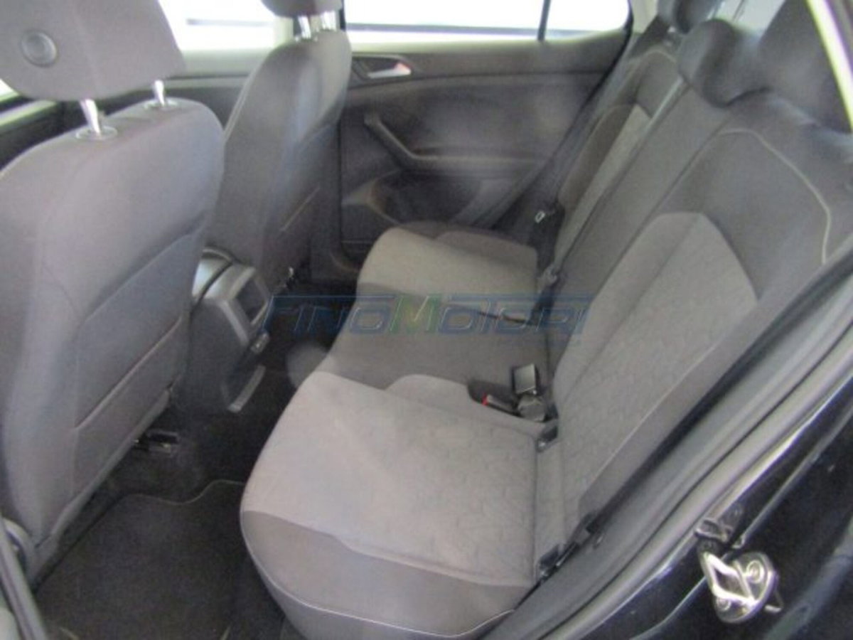 Volkswagen T-Cross 1.0 tsi Life 115cv (10)