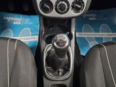 Opel Corsa 1.2 3 porte Club (14)