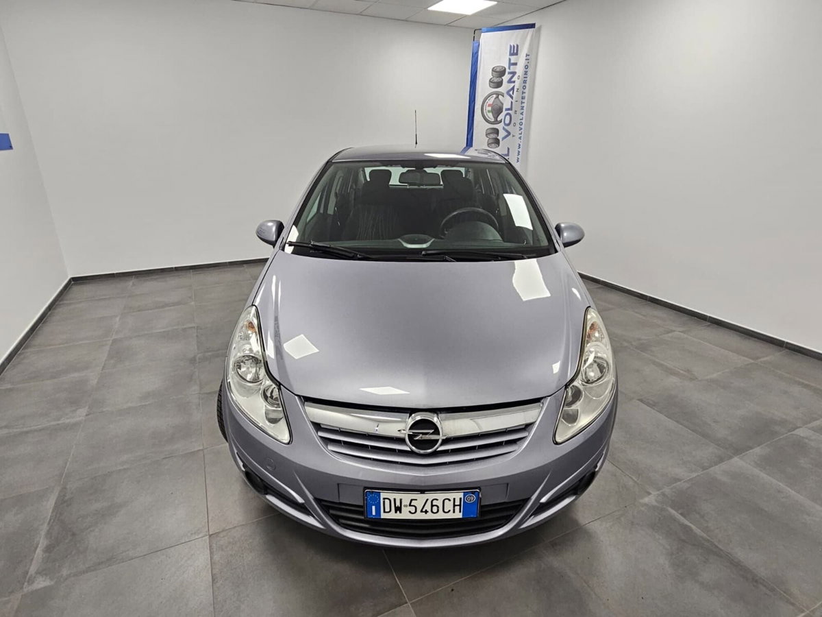Opel Corsa 1.2 3 porte Club (15)