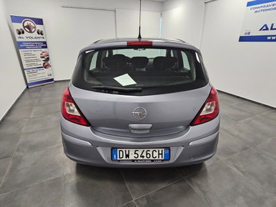 Opel Corsa 1.2 3 porte Club (16)