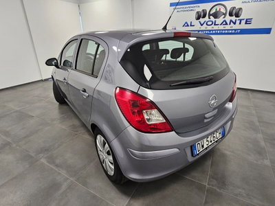 Opel Corsa 1.2 3 porte Club (5)