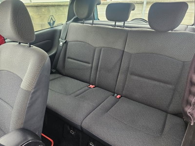 Renault Clio 1.2 cat 3 porte Confort Authentique (11)