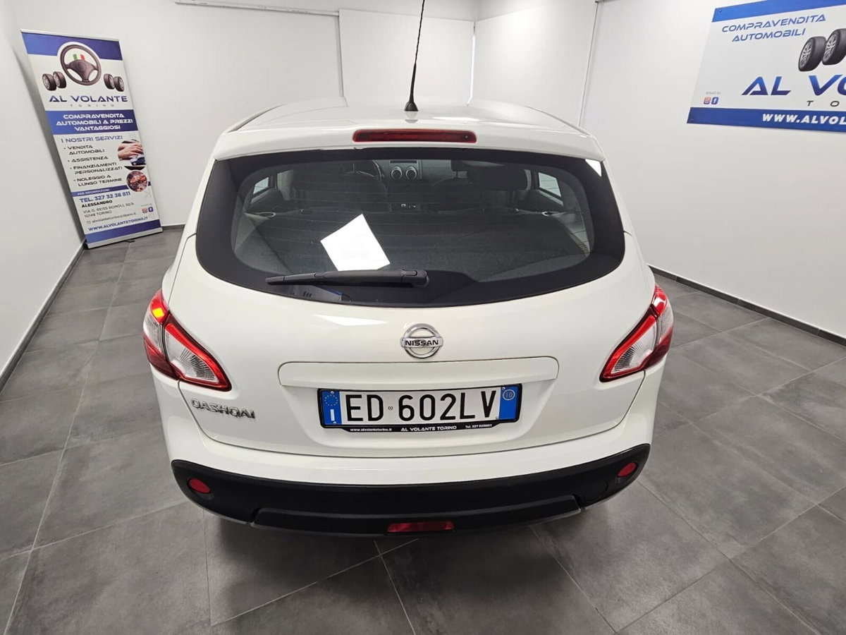 Nissan Qashqai 1.6 16V Visia (17)