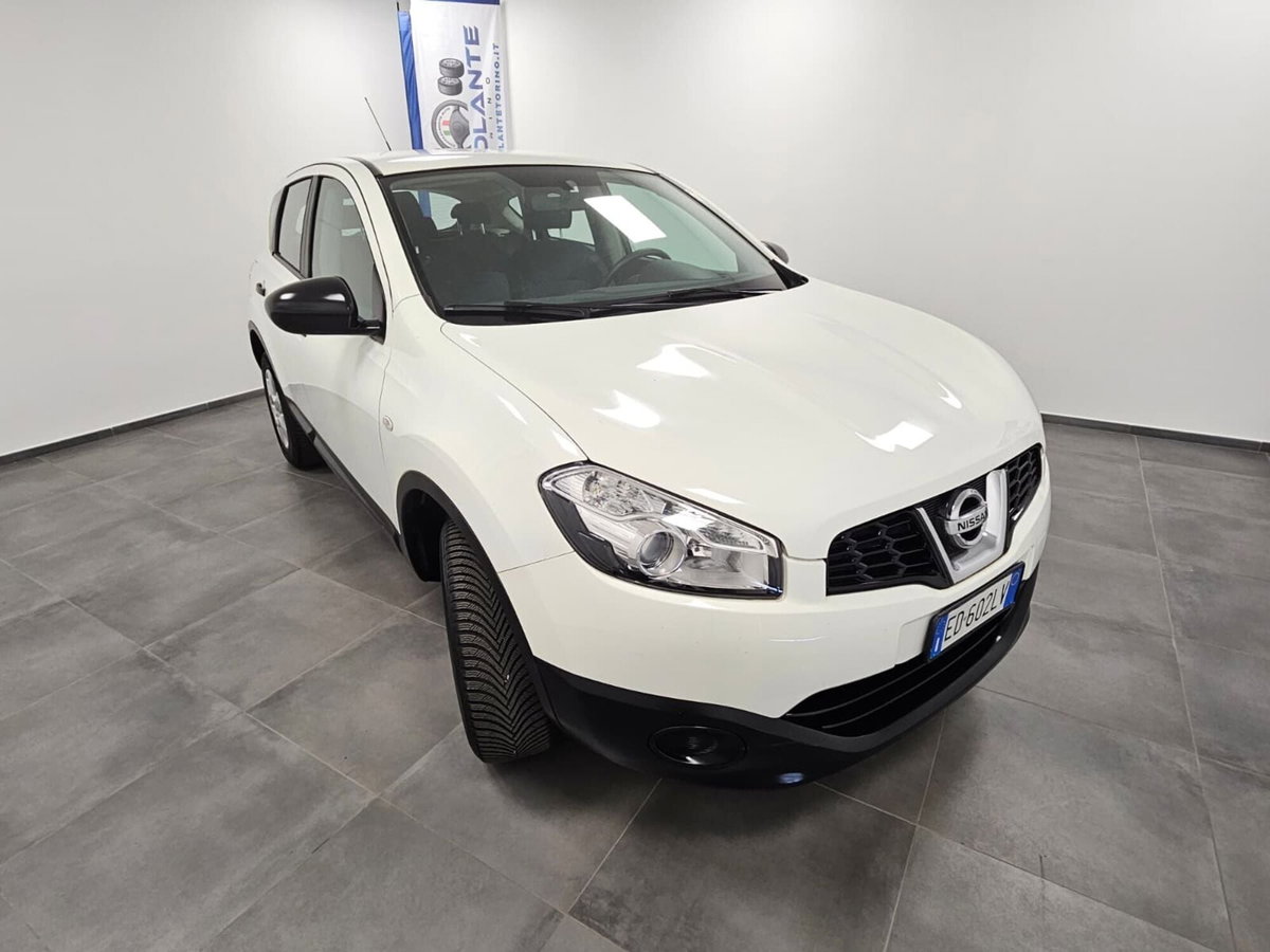 Nissan Qashqai 1.6 16V Visia (3)