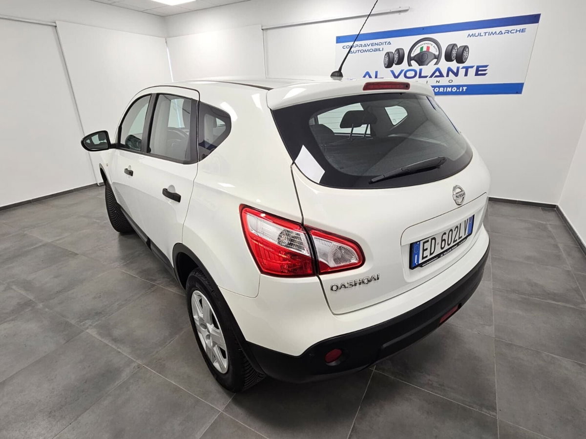 Nissan Qashqai 1.6 16V Visia (5)
