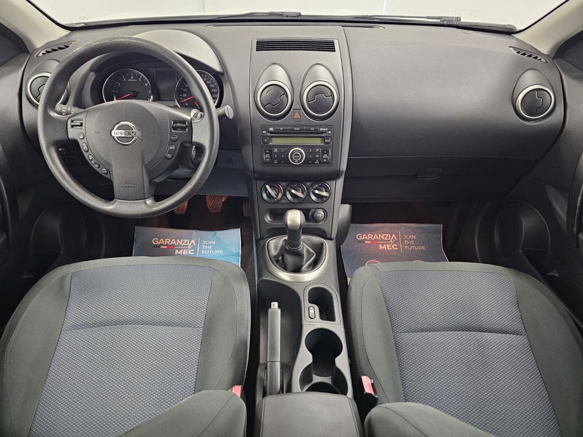 Nissan Qashqai 1.6 16V Visia (6)