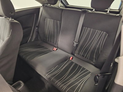 Opel Corsa 1.2 3 porte Edition (13)