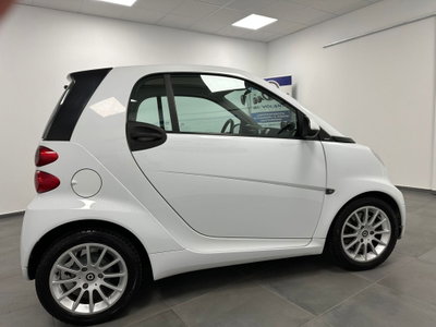 smart Fortwo 1000 52 kW MHD coupé passion (10)