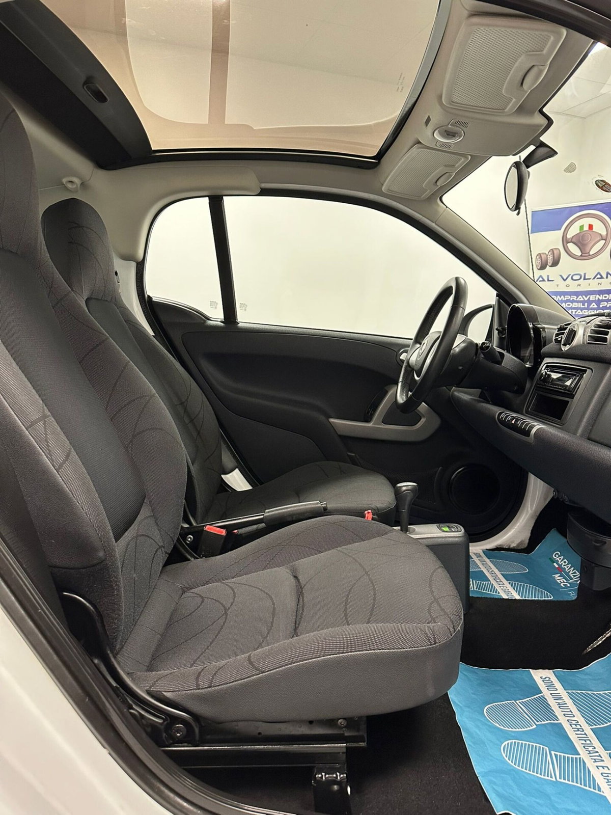 smart Fortwo 1000 52 kW MHD coupé passion (16)
