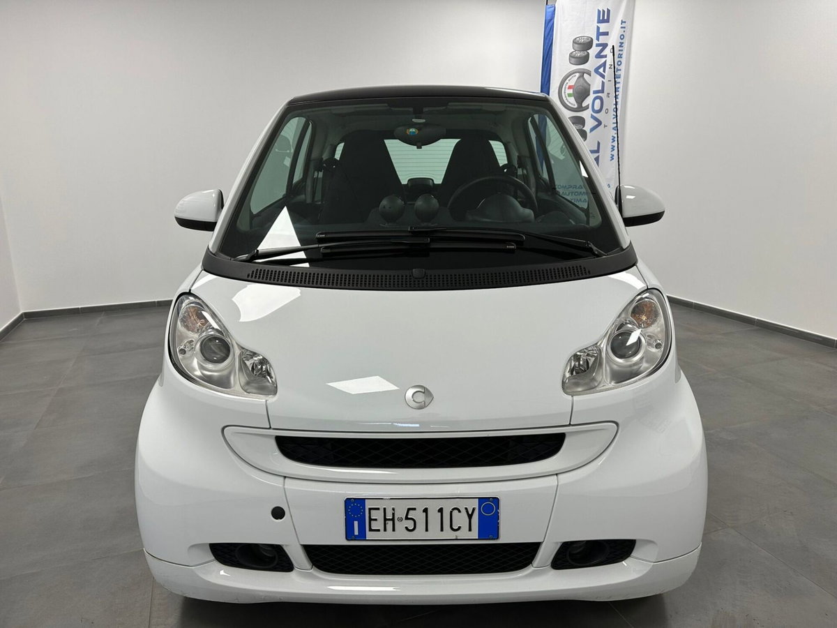 smart Fortwo 1000 52 kW MHD coupé passion (3)