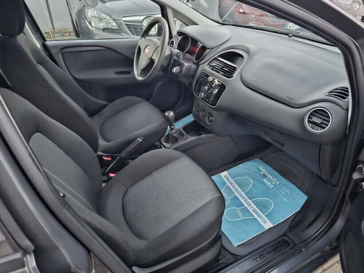 Fiat Punto 1.2 8V 5 porte Lounge (12)