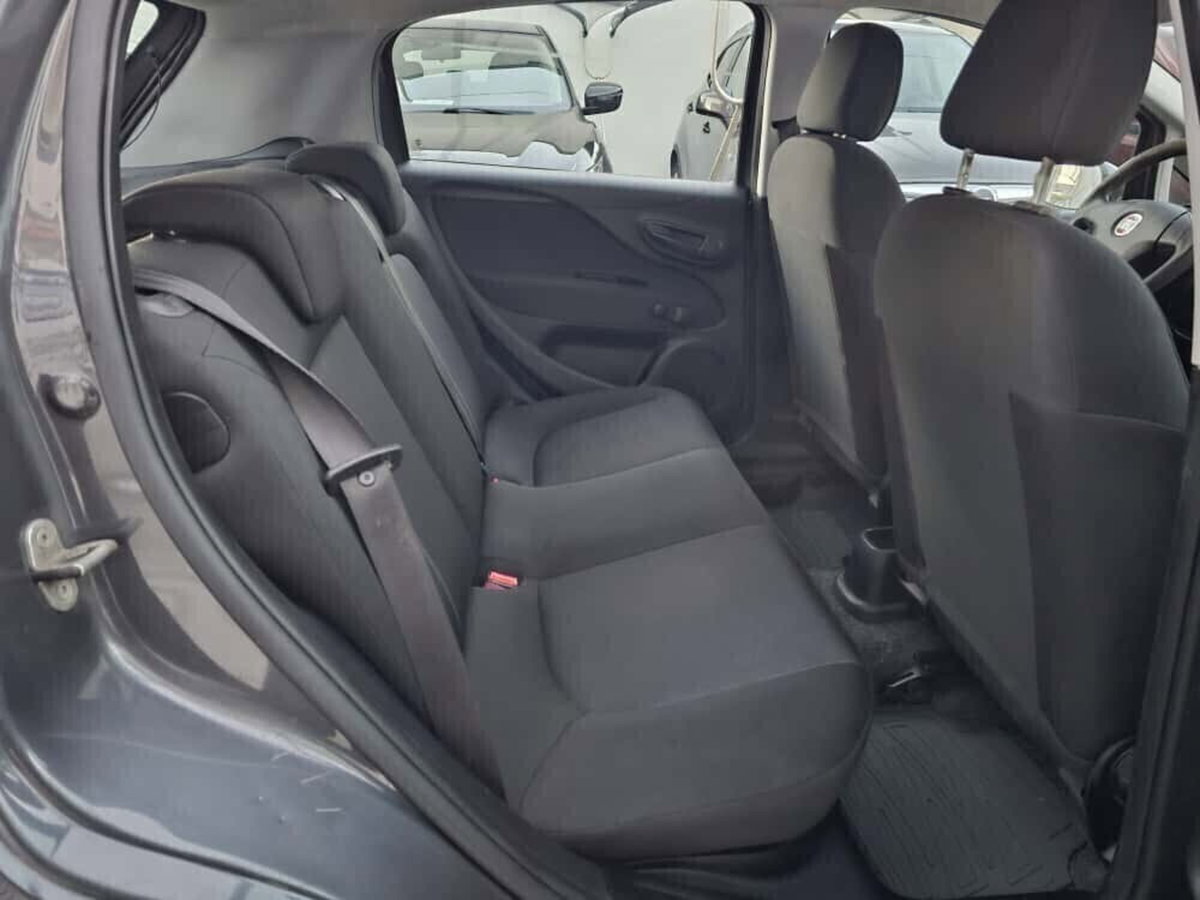 Fiat Punto 1.2 8V 5 porte Lounge (13)