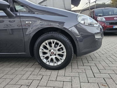 Fiat Punto 1.2 8V 5 porte Lounge (18)