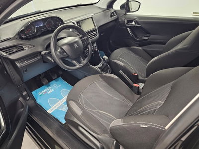 Peugeot 208 VTi 68 CV 3 porte Active (11)