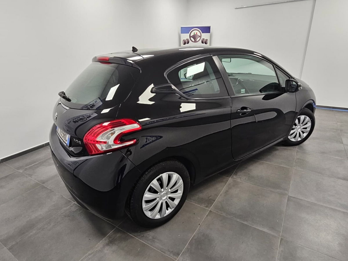 Peugeot 208 VTi 68 CV 3 porte Active (4)