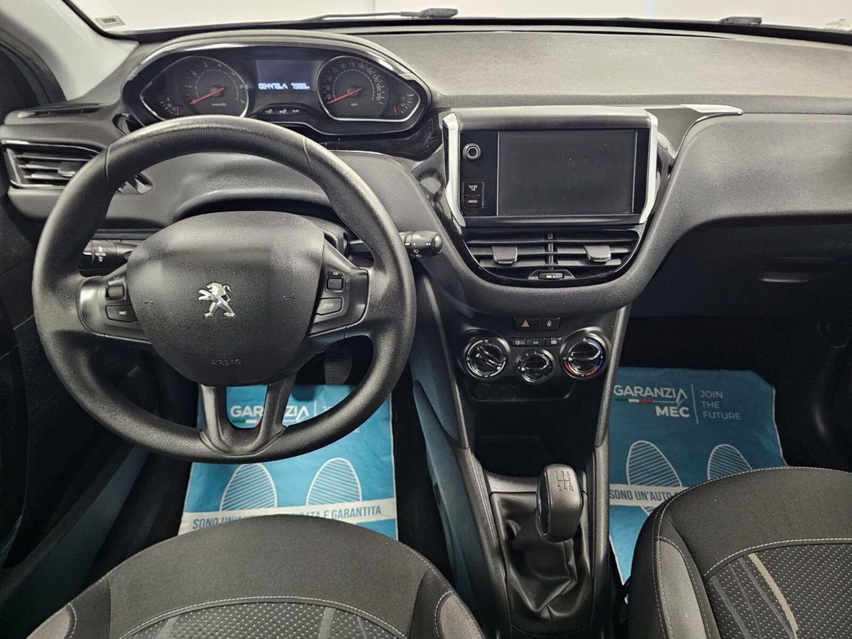 Peugeot 208 VTi 68 CV 3 porte Active (7)