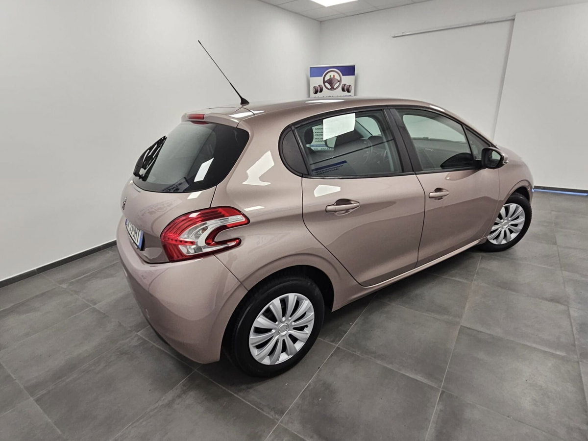Peugeot 208 VTi 95 CV 5p. GPL Active (4)