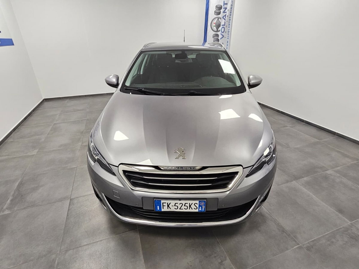 Peugeot 308 SW PureTech Turbo 130 S&S GT Line (19)
