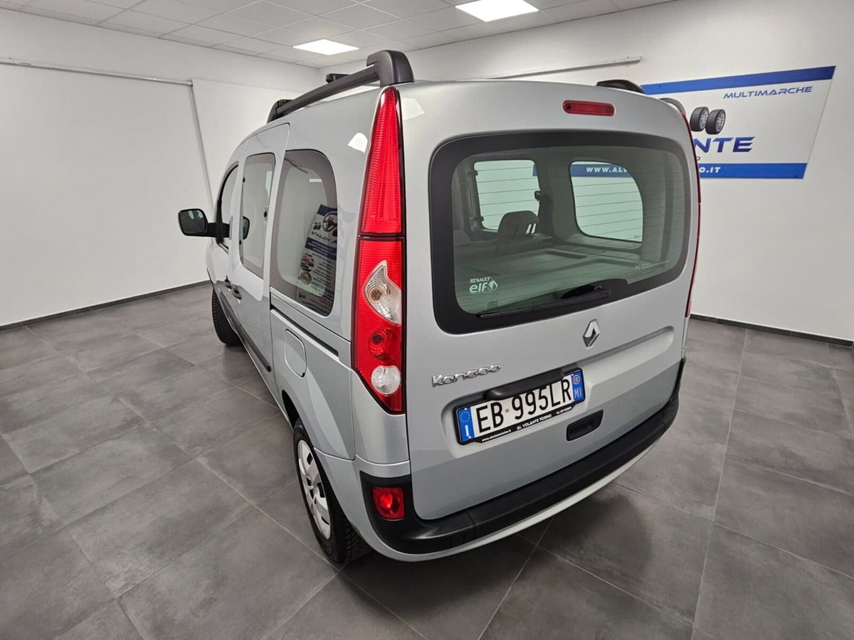 Renault Kangoo 1.6 90CV 5 porteTom Tom (5)