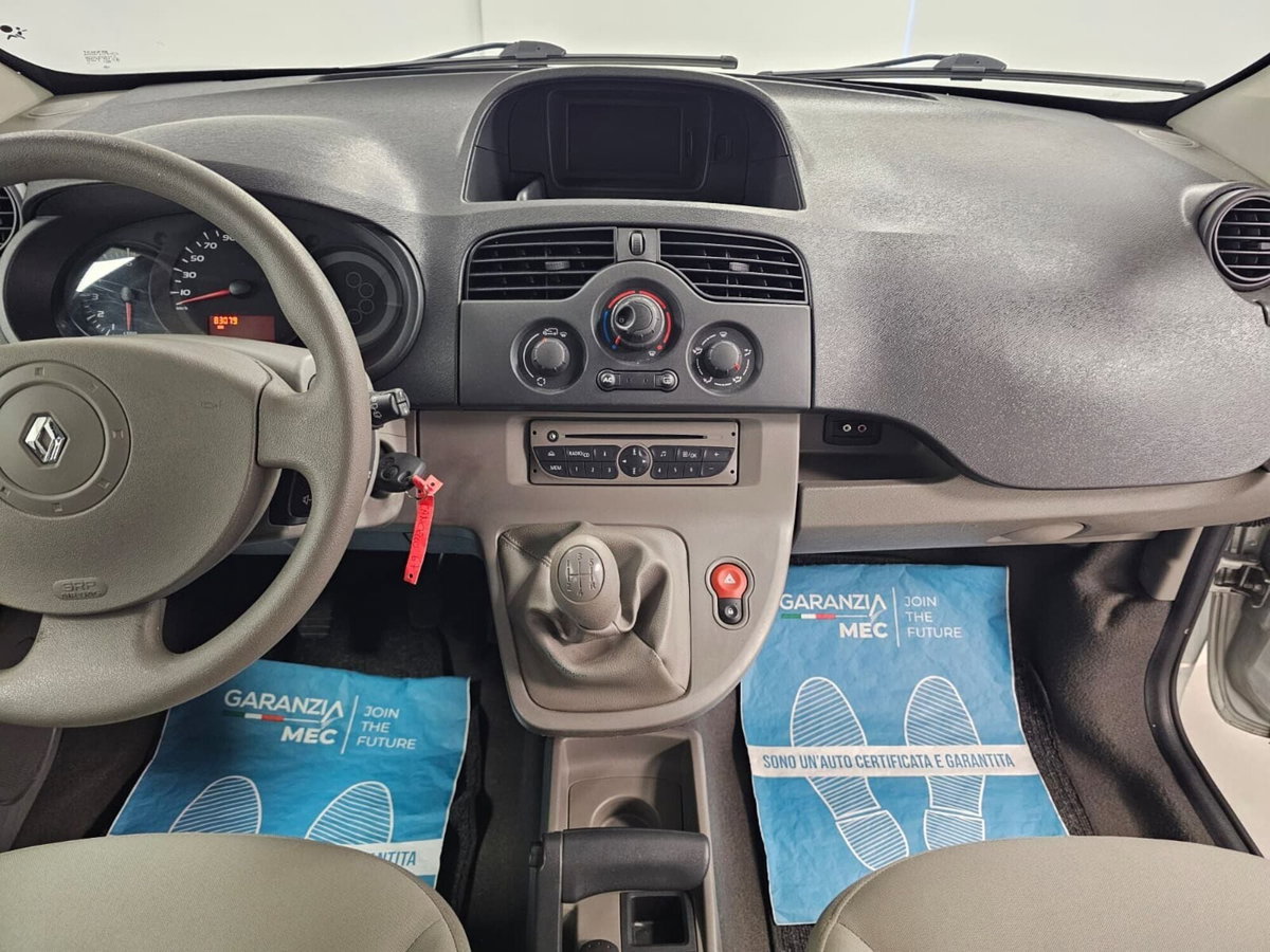 Renault Kangoo 1.6 90CV 5 porteTom Tom (8)