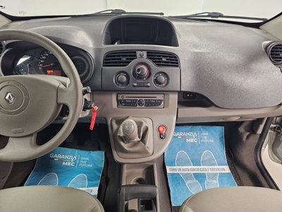 Renault Kangoo 1.6 90CV 5 porteTom Tom (8)