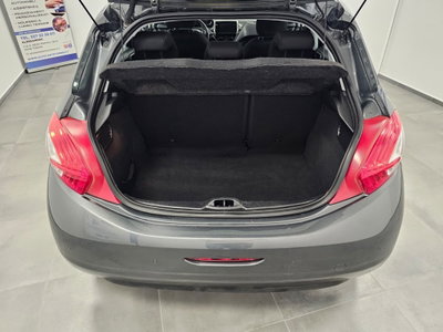 Peugeot 208 VTi 82 CV 5 porte Active (10)