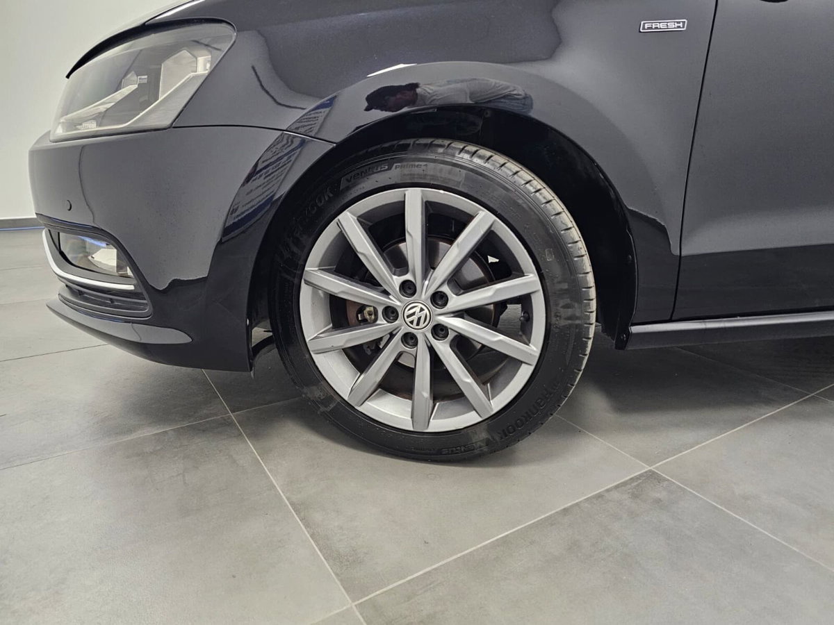 Volkswagen Polo 1.4 TDI 90CV 5p. Fresh BlueMotion Technology (20)