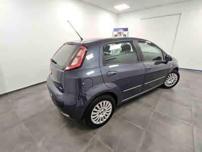 Fiat Punto Evo 1.4 5 porte Dynamic GPL (4)
