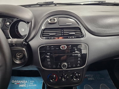 Fiat Punto Evo 1.4 5 porte Dynamic GPL (9)