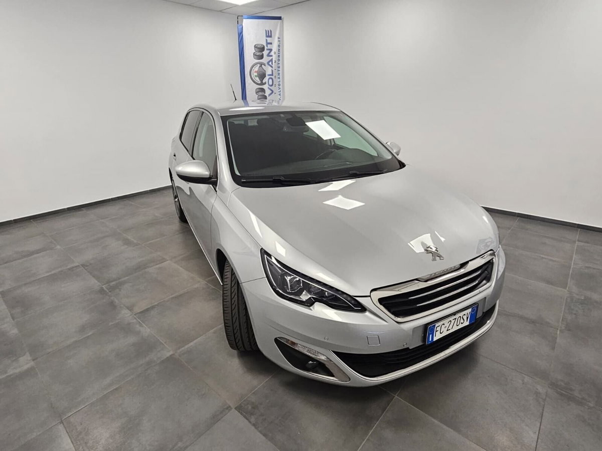 Peugeot 308 PureTech Turbo 130 S&S EAT6 Allure (3)