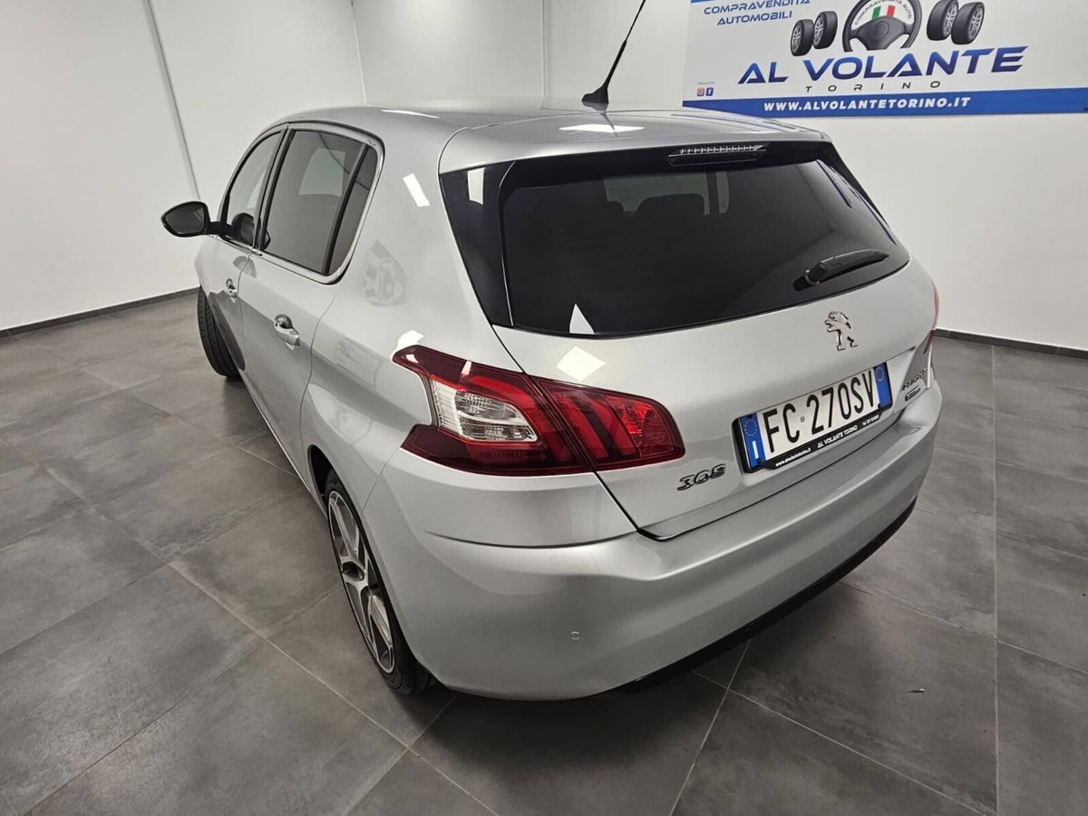 Peugeot 308 PureTech Turbo 130 S&S EAT6 Allure (5)